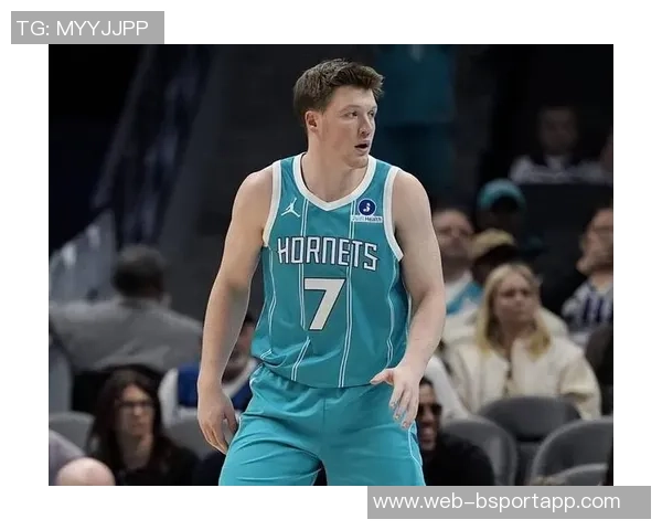 弗拉格连续四场得分30克尼佩尔三分超越库里杰明贡献26分助队取胜