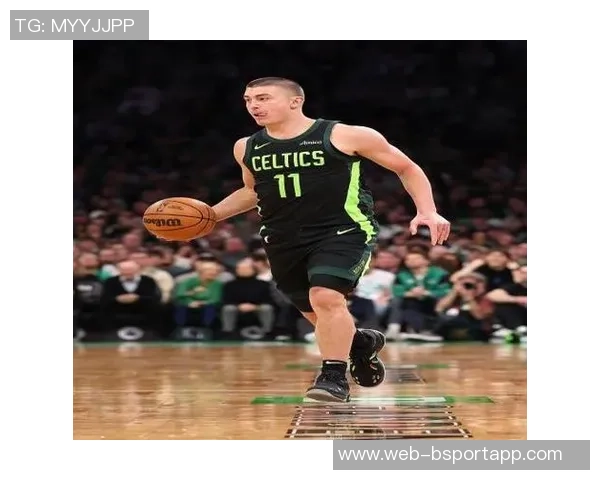 普理查德表现稳定半场8投4中贡献11分2篮板4助攻