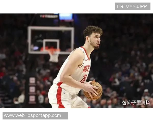 申京盛赞亚当斯展现韧性队友努力拼搏如今状态最佳