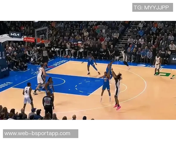 科内特表现出色砍下14分12板4助攻创生涯新高前场篮板数