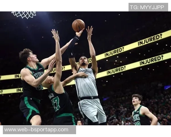 马刺主场对决开拓者文班亚马出战成疑引发关注